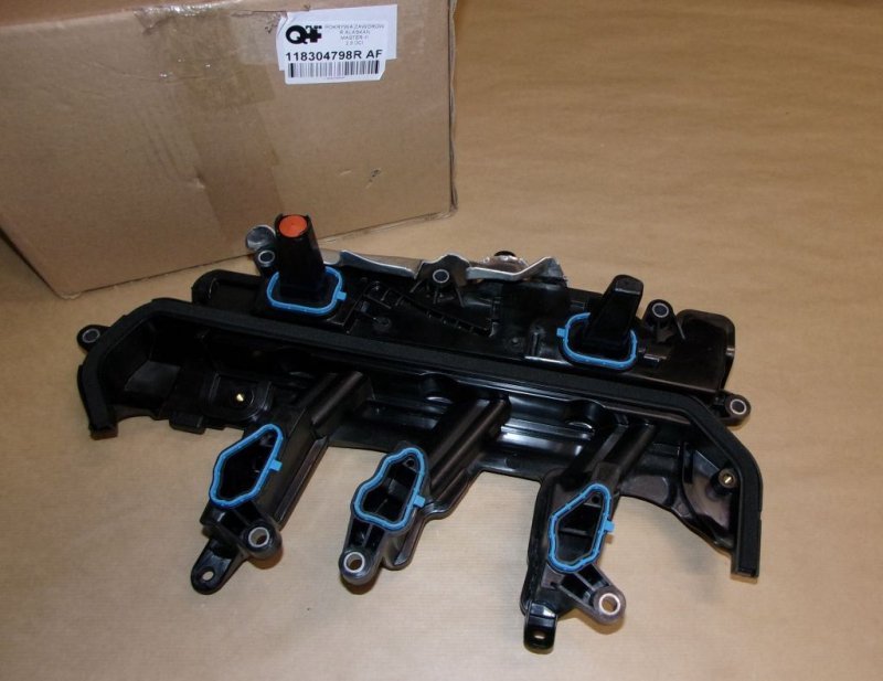 Original sans emballage d'origine Couvercle de soupape  RENAULT MASTER III ALASKAN 2.3 DCI BT ,118304798R