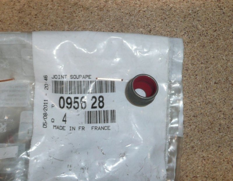 Joint de soupape d'admission Citroën C2, C3 1.4, 0956.28, 095628