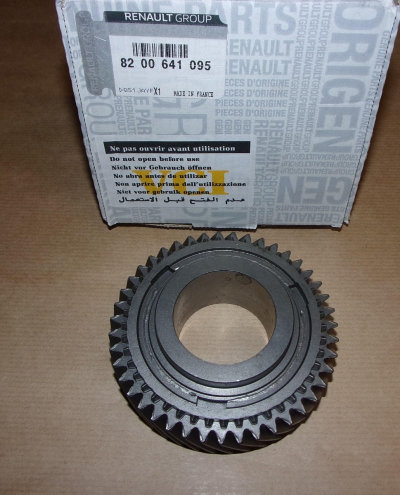 Original  Pignon de 2ème vitesse Renault Scenic II , 8200641095