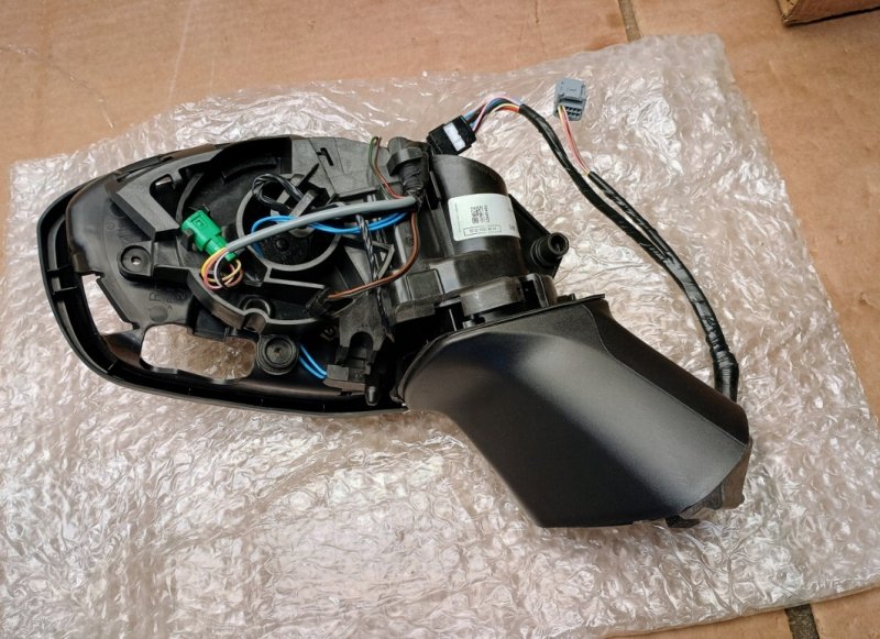 Original Retroviseur droit RENAULT CLIO 5 , 963012015R