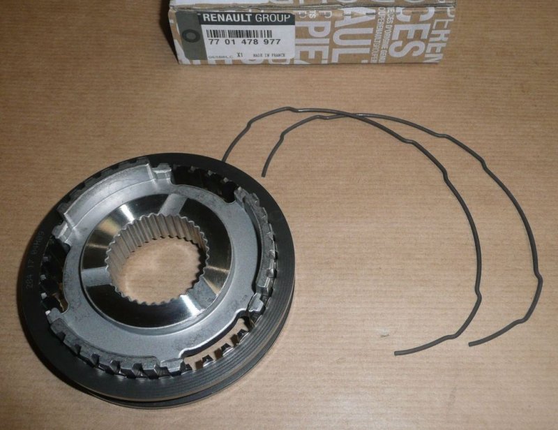 Original  Synchroniseur de boîte de vitesses Renault Master III , 7701478977