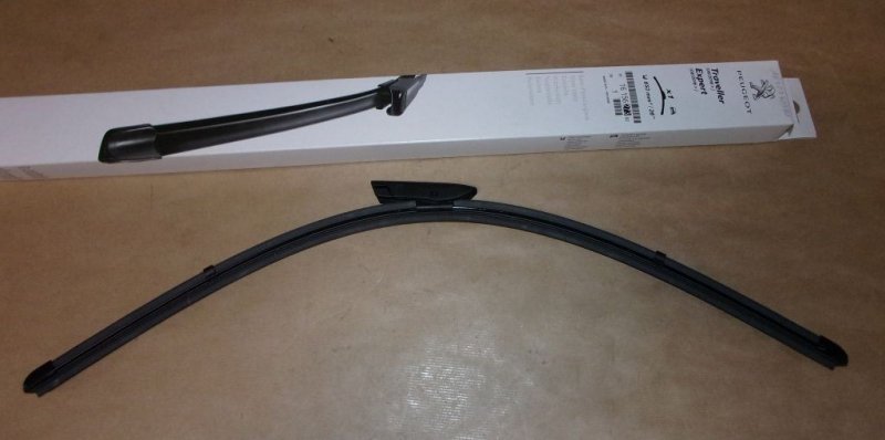 Essuie-glace Peugeot Expert IV gauche =1642340380 - changement de référence.  ,  1615627380