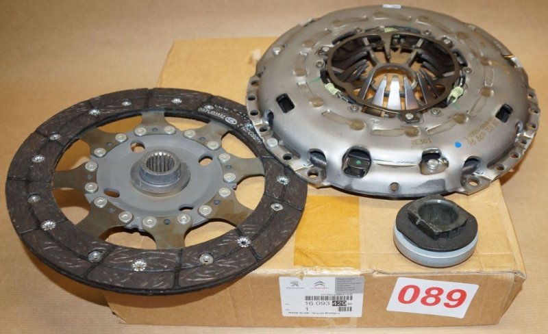Embrayage complet Citroën C4, C5, Peugeot 308, EXPERT 2.0HDI ,  1609342980