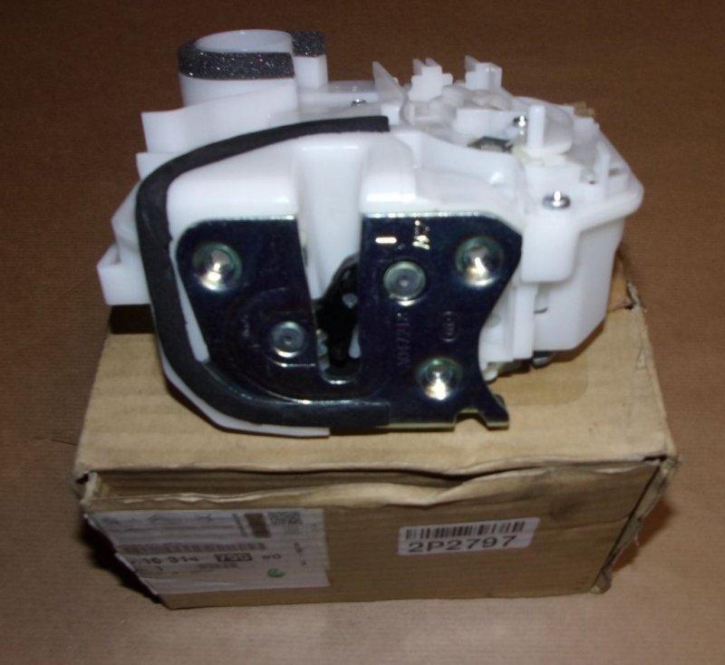 Serrure de porte Citroën C4 Aircross  ,  1631479580