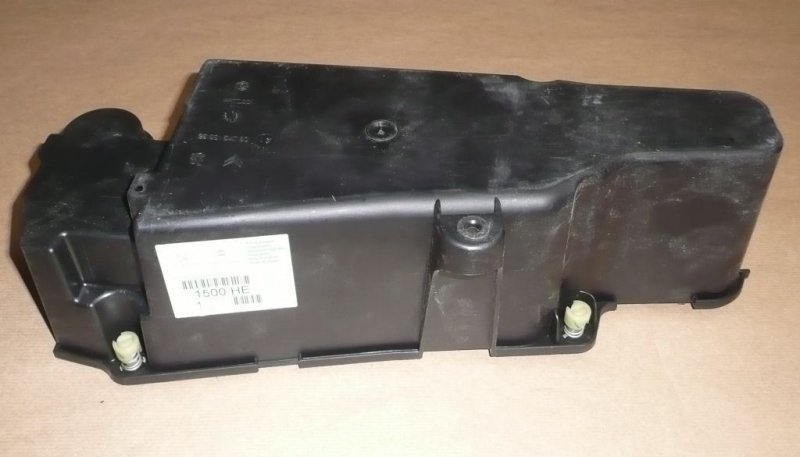 Boîtier du réservoir d'additif FAP Citroën Berlingo III, 1500.HE, 1500HE
