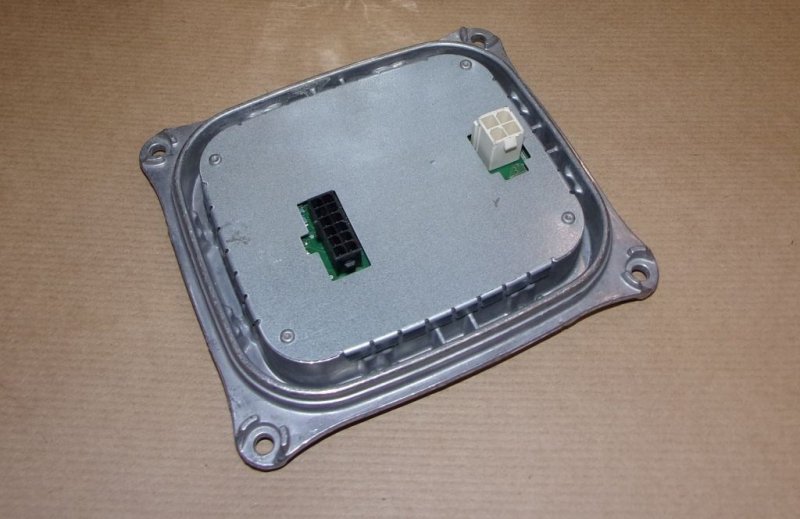 Convertisseur de xénon Peugeot 308 13-17 gauche=droite, 1610426880, 