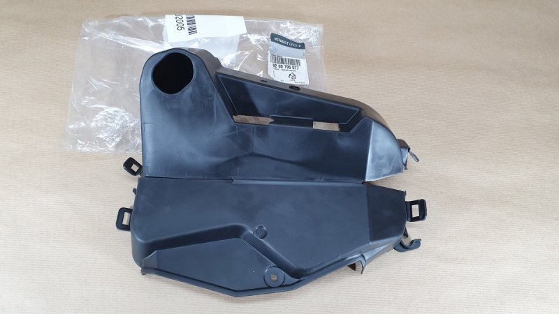 Pièce d’origine Cache distributionu Renault laguna III, fluence 1.5 dci 110 HP , 8200795017