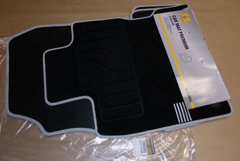 Original  Tapis en velours complet Renault Kadjar , 8201718498