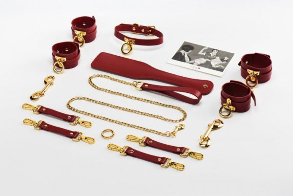 Zestaw czerwonych skórzanych akcesoriów Upko Leather Kinky Tools Set Red (czerwony)
