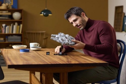 LEGO STAR WARS 75375 Sokół Millennium