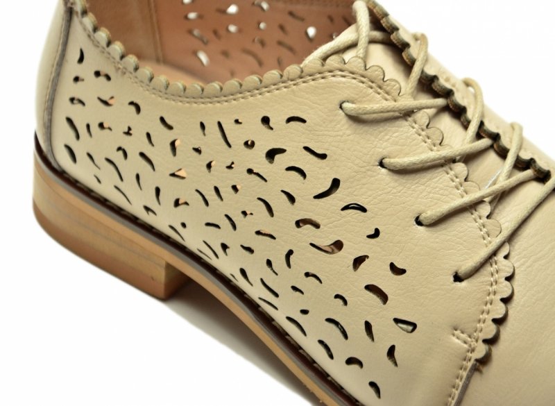 Półbuty beżowe 37 skóra oxfordy CAMBELL 19386 ażurowane damskie skórzane beż