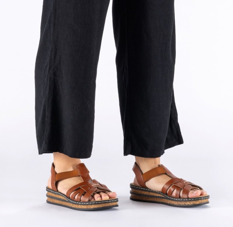 Sandałki brązowe 37 RIEKER 62918 na koturnie platformie brąz