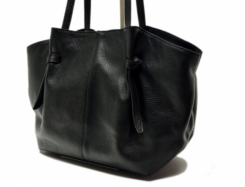 TOREBKA damska skóra czarna skórzana LAURA BIAGGI 