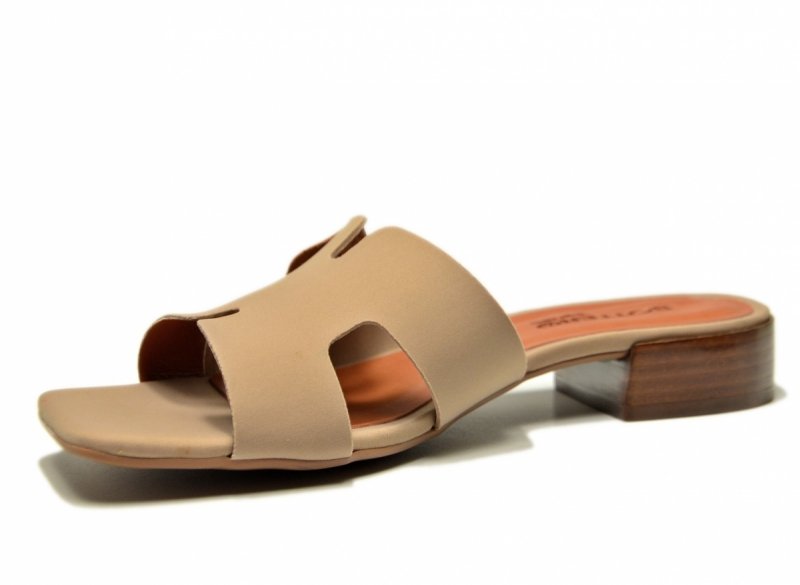 Klapki beżowe nude 39 BOTTERO lycra skóra 375803 beż