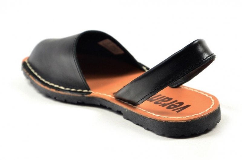 Sandały 35 skórzane VERANO 201 czarne klapki