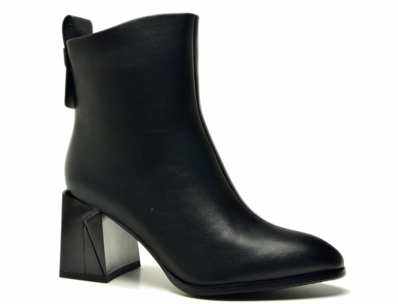 Botki 38 VINCEZA 66812 skóra czarne na obcasie skórzane damskie