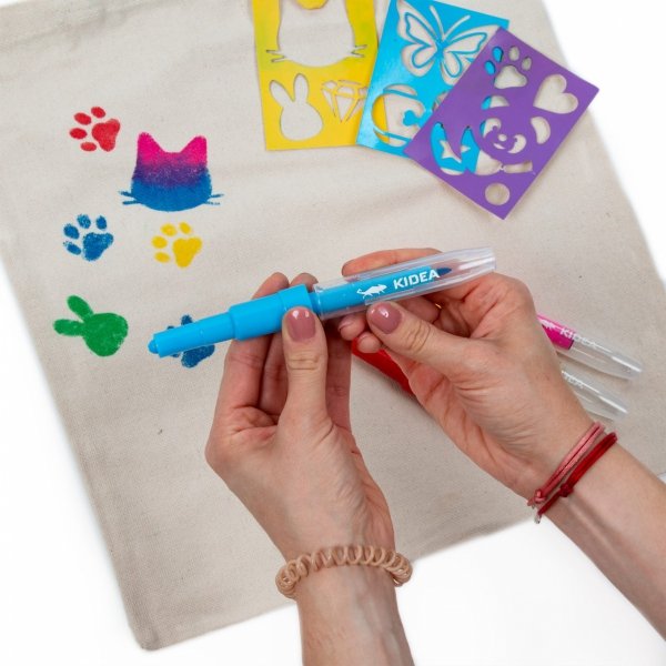 Markery do Tkanin 5 kolorów w Sprayu z Szablonami Zwierzaki Kidea Flamastry Pisaki [MTSSZ5KA]