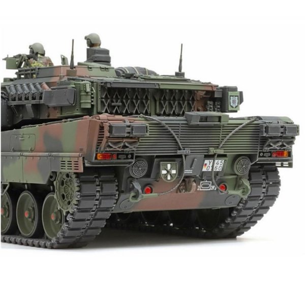 Tamiya Model plastikowy German Main Battle Tank Leopard 2 A7V
