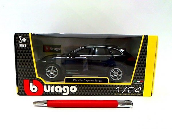 BBU BBU 1:24 Porsche Cayenne Turbo black 21056BK