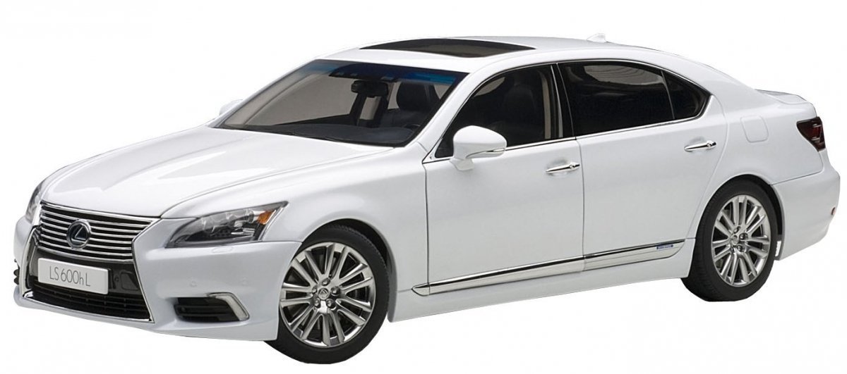 AUTOART LEXUS LS600HL 2013 SKALA 118 118 Samochody