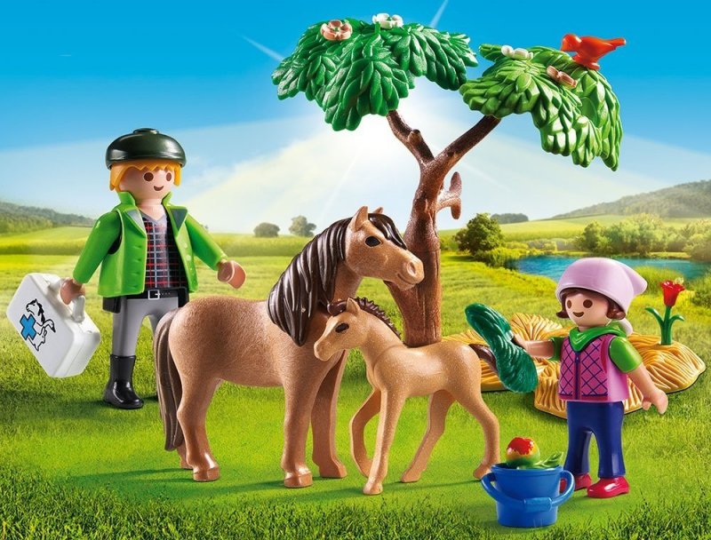 PLAYMOBIL ZESTAW FIGUREK KUCYK MAMA ZE ŹREBACZKIEM 6949 4+