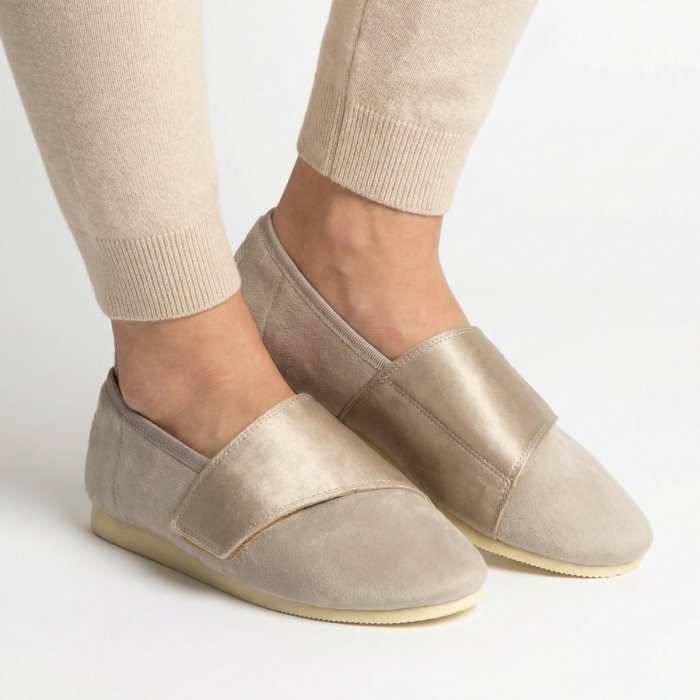 Kapcie damskie Beige - kolekcja Mądre Kapcie