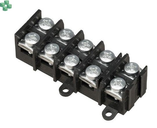 9PX11KIRTNBPG2 Eaton 9PX 11000VA/11000W, RT4U, karta Gbit, szyny rack, bypass serw. w zestawie