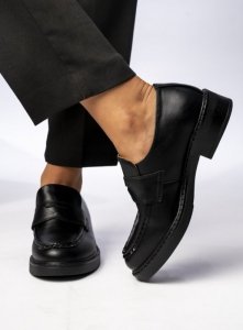 Damskie Mokasyny CELINO NERO – Klasyczne Buty na Co Dzień