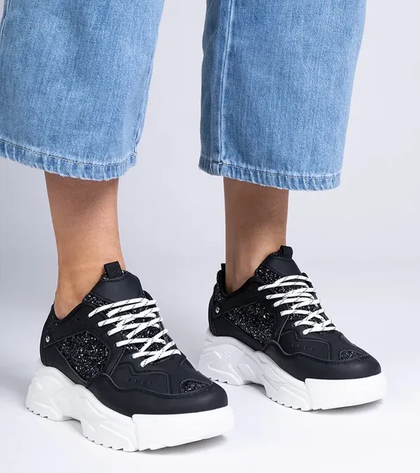 Czarne sneakersy damskie z brokatowymi wstawkami Caraballo