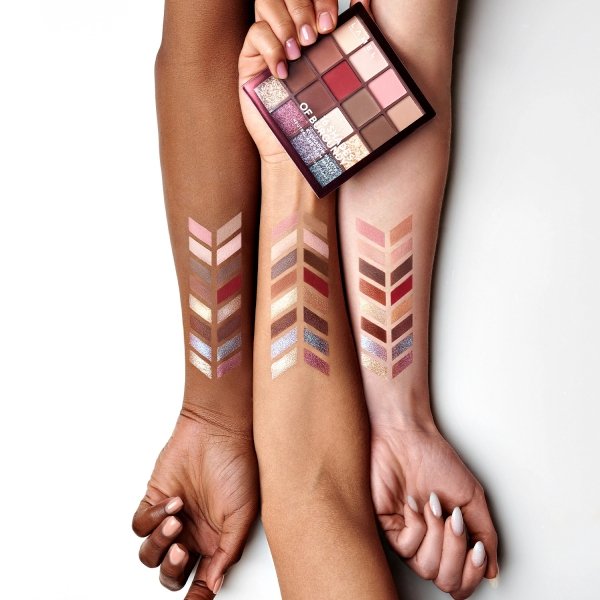 LAMEL Paleta cieni Shades of Burgundy No. 16-4&