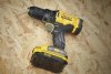 Wiertarko-wkrętarka STANLEY FATMAX SFMCD700D2A 18V V20 2x 2.0Ah + Akcesoria