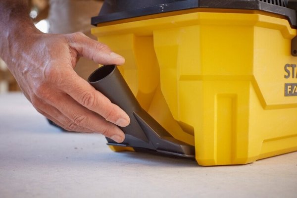Odkurzacz Stanley FATMAX SFMCV002B 18V v20 7,5 l.