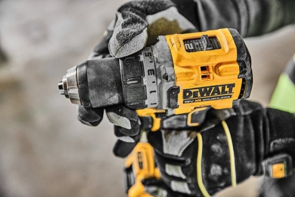 Wkrętarka Dewalt DCD800N 18V XR 90Nm