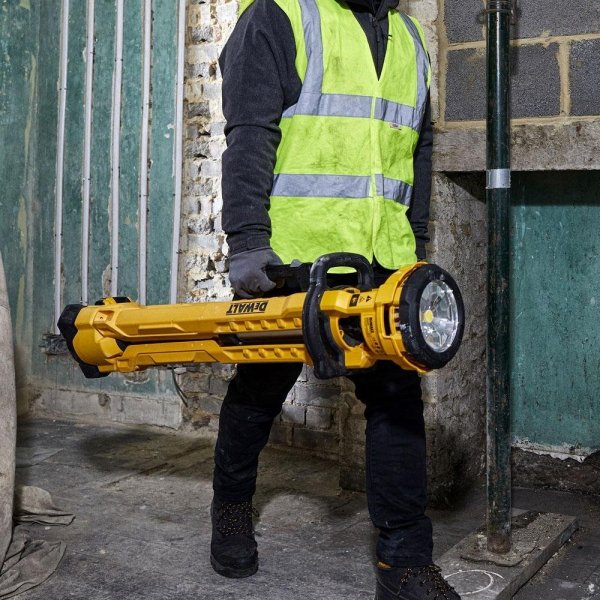 Akumulatorowa lampa DeWalt DCL079 18V 