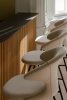 Umage TIME FLIES Hoker - Tapicerowane Krzesło Barowe na Czarnych Nogach 102 cm / Jasnoszare