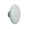 Muuto DOTS Wieszak Drewniany M - 13 cm / Zielony - Sage Green