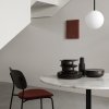 Menu HARBOUR COLUMN Stół Okrągły 105 cm Czarny - Blat Marmurowy Biały