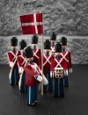 Kay Bojesen DRUMMER Figurka Drewniana - Duński Żołnierz z Flagą