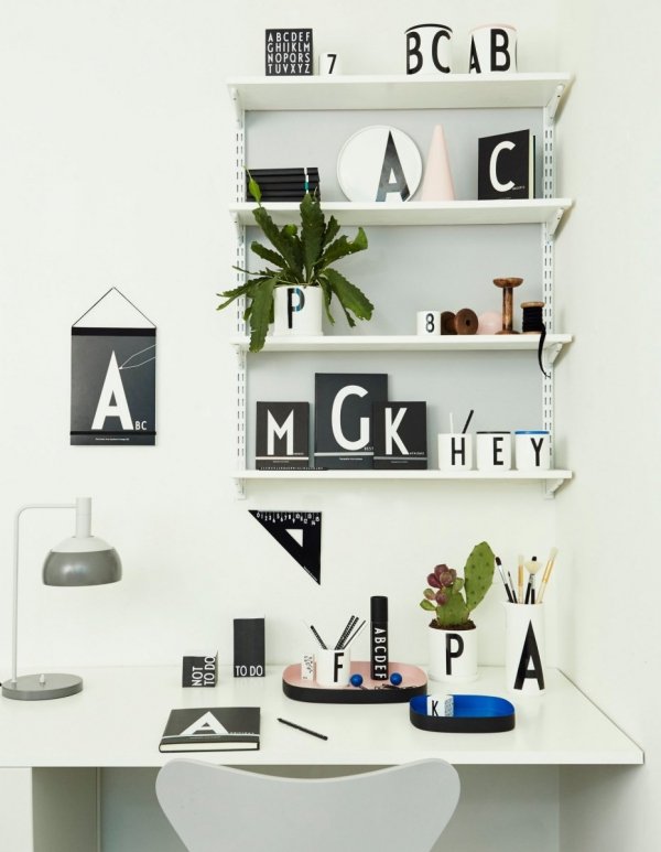 Design Letters AJ Vintage - Kubek Porcelanowy - Litera U