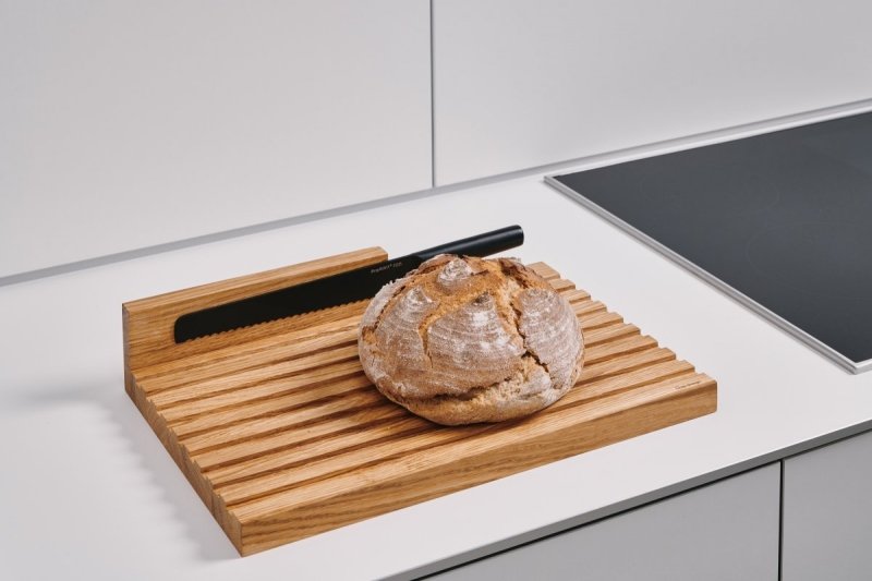 Clap Design CHEF'S Dębowa Deska do Krojenia Pieczywa + Czarny Nóż do Chleba / Zestaw