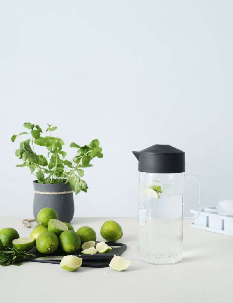 RIG-TIG by Stelton PIP Dzbanek do Napojów 1,4 l Szary