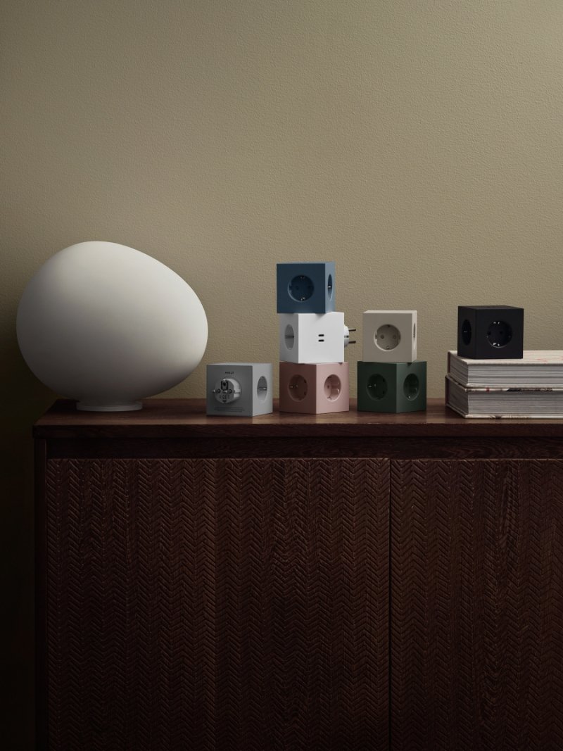 Avolt SQUARE 2 Rozgałęziacz - Listwa Zasilająca / Biały