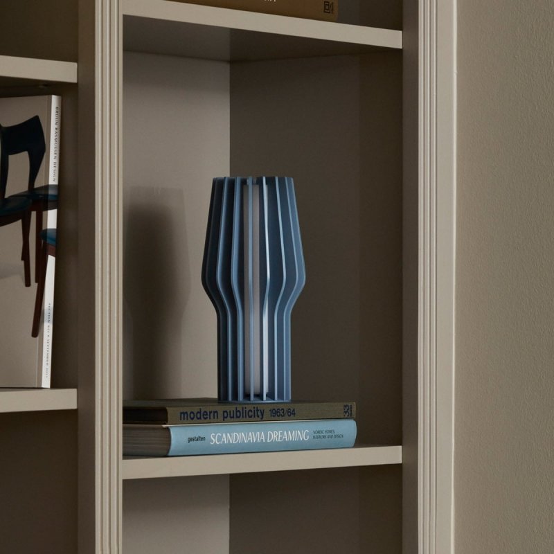 Eva Solo RADIANT Bezprzewodowa Lampka LED 25 cm / Czarna