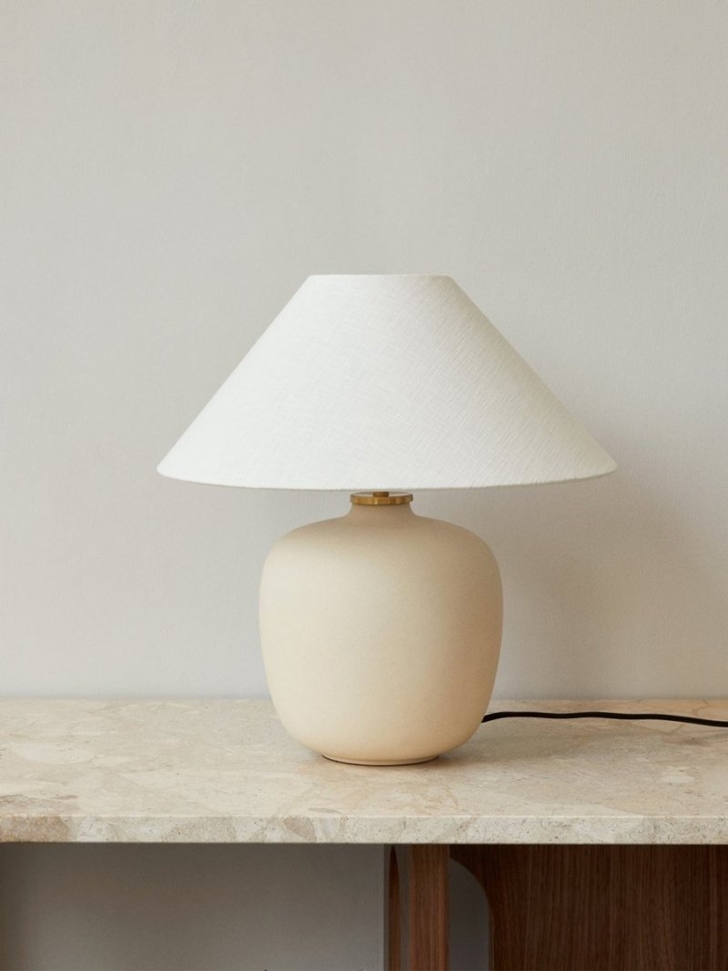 Audo TORSO Lampa Stołowa z Kloszem / Piaskowa