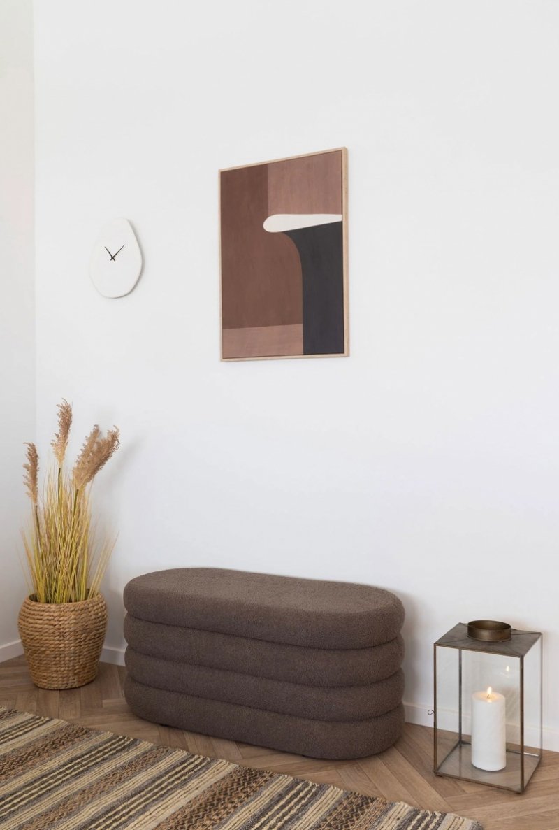 Cementowy zegar Vienna o organicznym kształcie