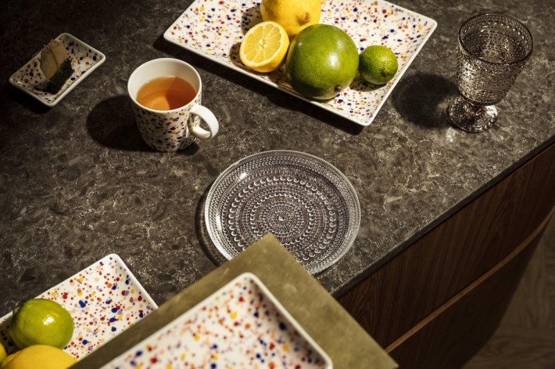 Iittala KASTEHELMI Talerz Szklany 17 cm / Ciemnoszary