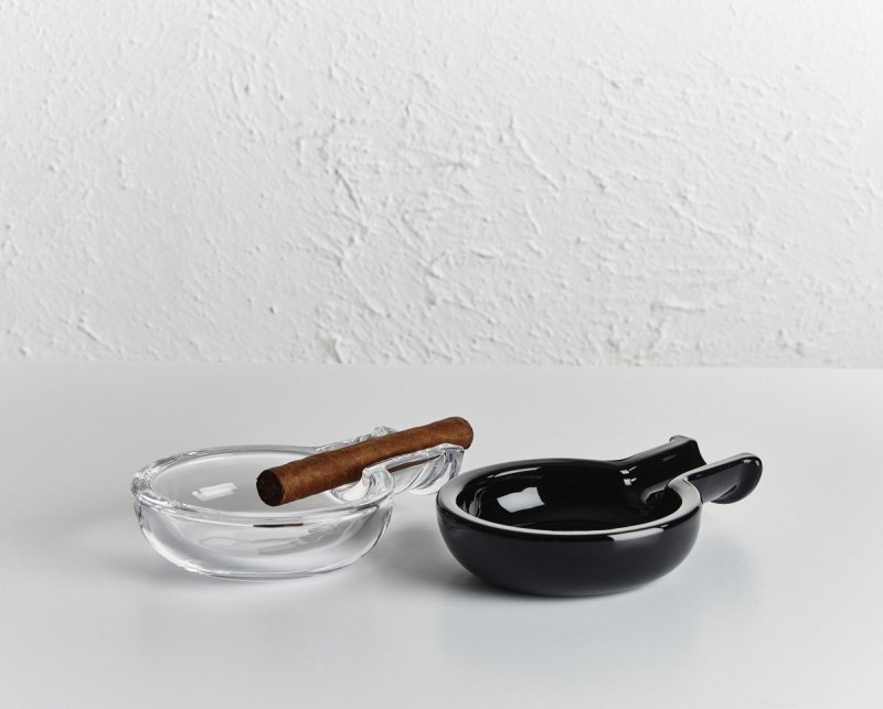 Designerska popielniczka do cygar Nude