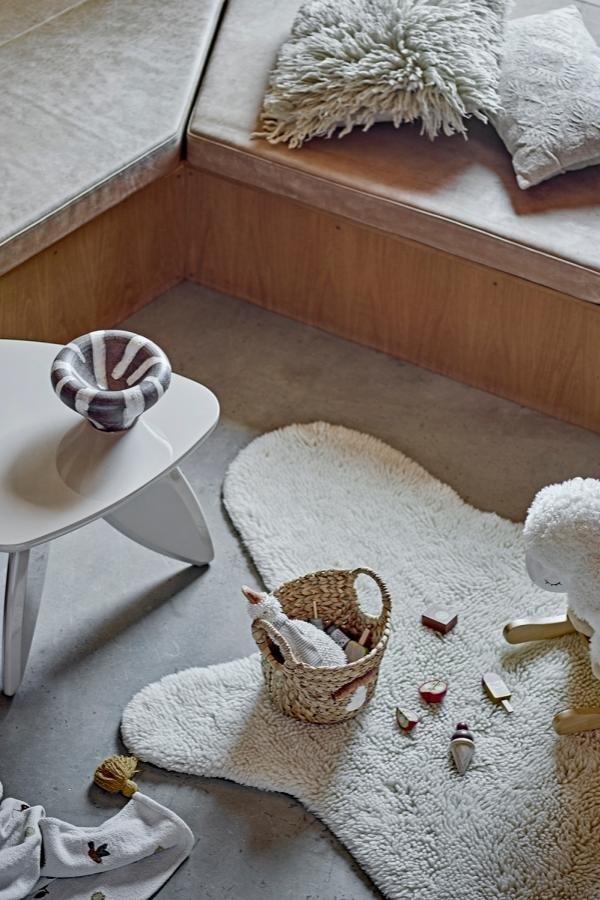 skandynawski minimalizm stolik kawowy