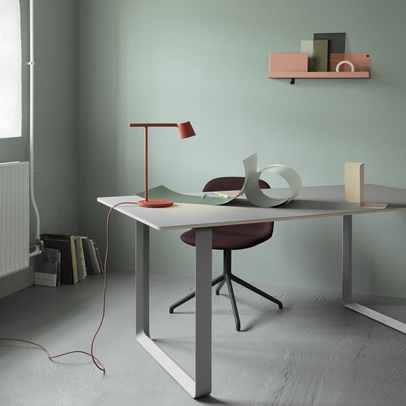 Muuto TIP Lampa Biurkowa LED Biała