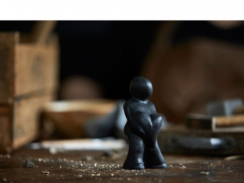 Morso SCULPTURE Żeliwna Figurka Dekoracyjna - &quot;Always follow your heart in all of life’s choices&quot;